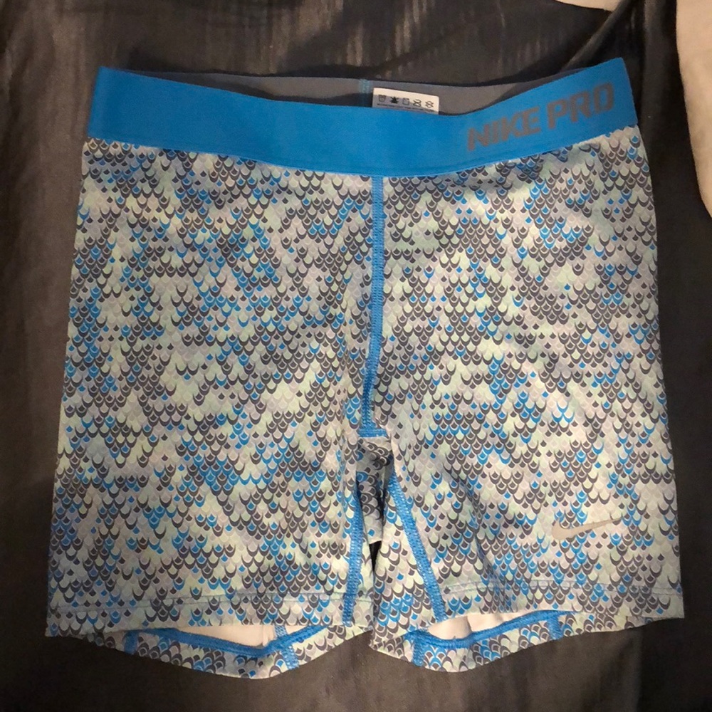nike pros